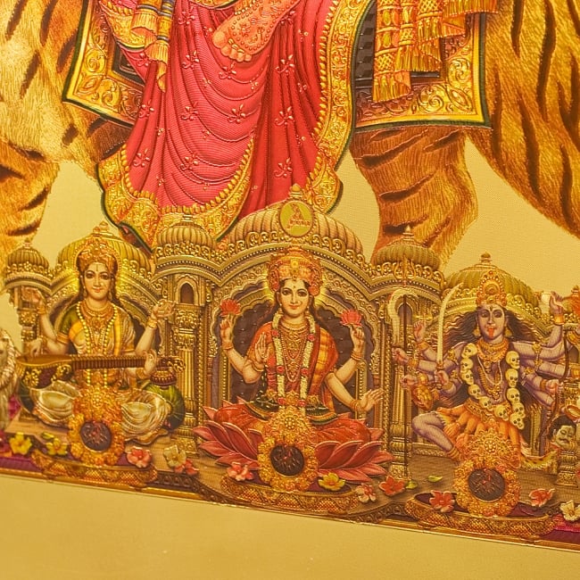 〔約40cm×約30cm〕インドのヒンドゥー神様ゴールドポスター - ドゥルガー 勝利の女神 5 - 細かい所まで美しいですね