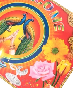 インドの大判ウェルカムポスター 【クジャクとナマステ】 - サブ2