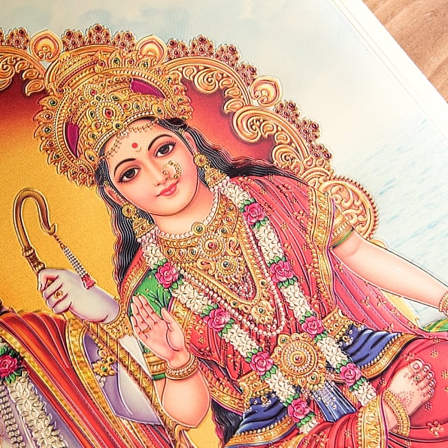 〔約40cm×約30cm〕インドのヒンドゥー神様ゴールドポスター - ラーマとシーター 3 - 金色ベースなので通常のポスターとは一線を画する光沢感。