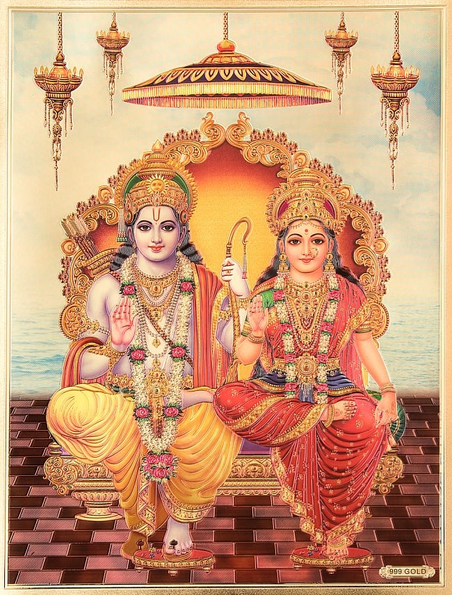 〔約40cm×約30cm〕インドのヒンドゥー神様ゴールドポスター - ラーマとシーターの写真1枚目です。全体写真です。光沢感のある金色をベースに、立体感のあるエンボスで模様へ綺麗な彩色が施されています。ラーマヤナ,大長編叙事詩,Ramayana,ポスター