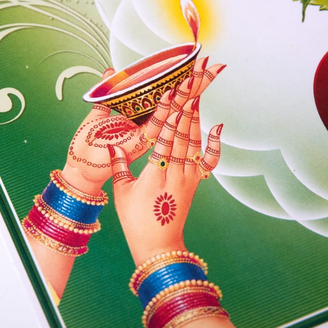 インドのウェルカムポスター 【花と薔薇】 3 - 拡大写真です。インドらしい綺麗な彩色が魅力です。