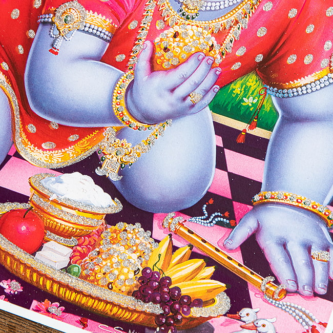 〔約40.5cm×約30.5cm〕輝くラメ入り・インドのヒンドゥー神様ポスター - ベイビークリシュナ 3 - 細部を見てみました。雰囲気たっぷりです。