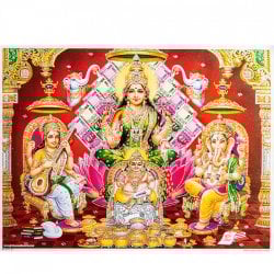 〔約40.5cm×約30.5cm〕輝くラメ入り・インドのヒンドゥー神様ポスター - ラクシュミー・サラスヴァティ・ガネーシャ(ID-PSTB-489)