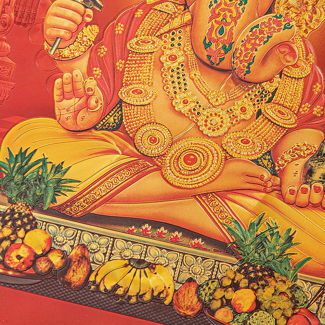 〔約40cm×約30cm〕インドのヒンドゥー神様ゴールドポスター - ガネーシャ 学問と商売の神様 3 - 拡大写真です。金色ベースなので通常のポスターとは一線を画する光沢感。見ていると引き込まれます。