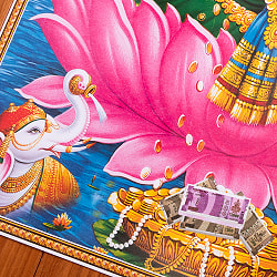 〔約67cm×約49cm〕インドのヒンドゥー神様ポスター - ラクシュミー - サブ3