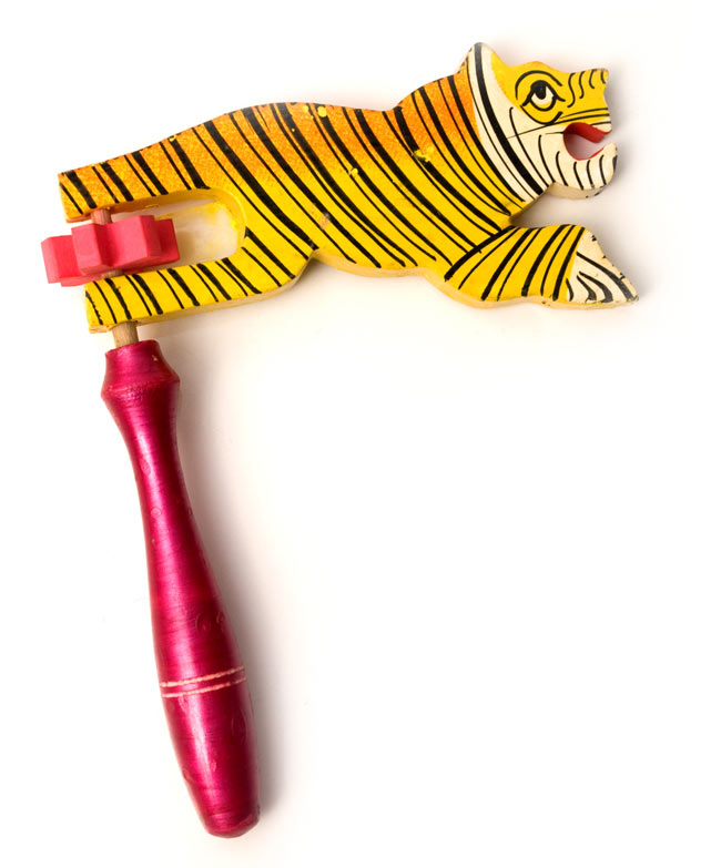 インドの手作りクルクルおもちゃ　【虎】の写真1枚目です。ハンドペイントの可愛いおもちゃおもちゃ,ハンドメイド,ハンドペイント,手作り