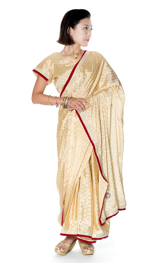 ビーズ刺繍のドット柄マハラニインドサリー【チョリ付き】 - ベージュの写真