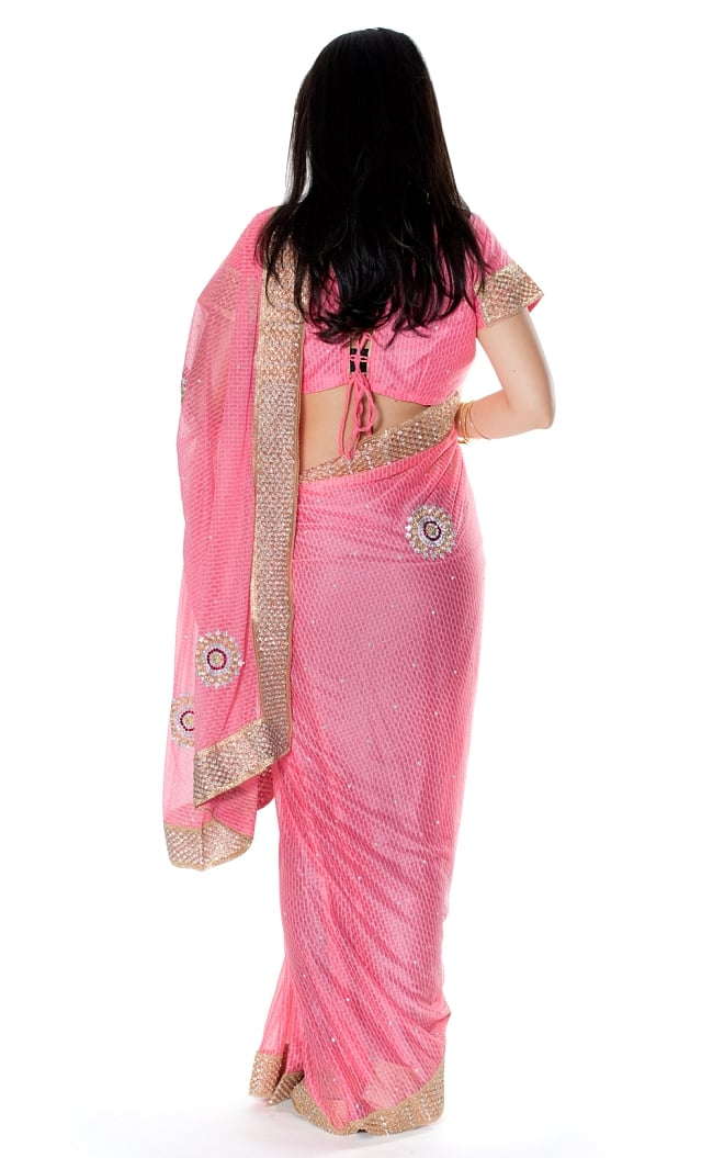 金糸とビーズ刺繍 レンガ模様のマハラニインドサリー【チョリ付き】 - ピンク 3 - 後ろからの写真です