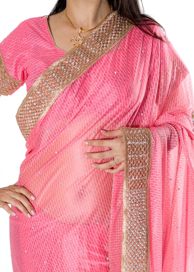 金糸とビーズ刺繍 レンガ模様のマハラニインドサリー【チョリ付き】 - ピンク 5 - 拡大写真です