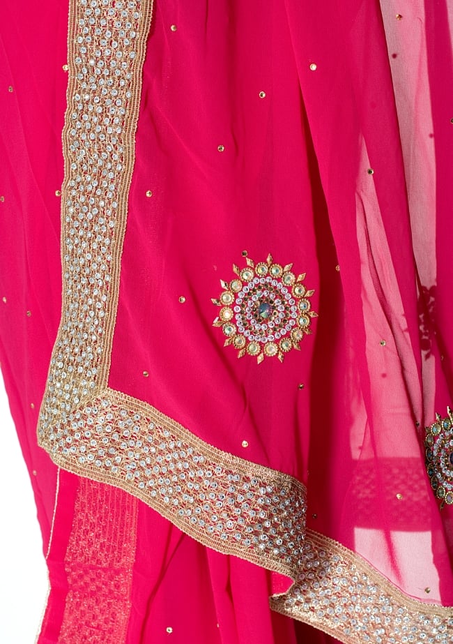金糸とビーズ刺繍のジョーゼットインドサリー【チョリ付き】 - ピンク 7 - 縁の拡大写真です