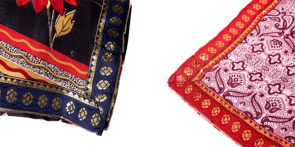 すべて1点物　インド伝統模様サリー　チョリ用生地付3枚目の説明写真です