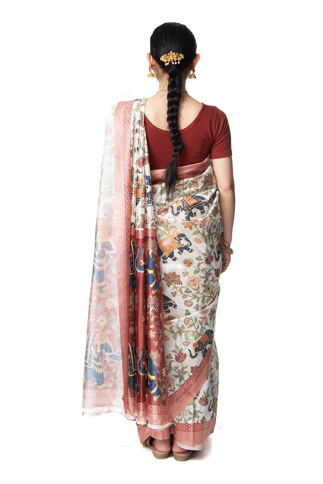 ムガル風 レトロ調 アニマル×ボタニカルプリントサリー 4 - 後ろから見てみました。