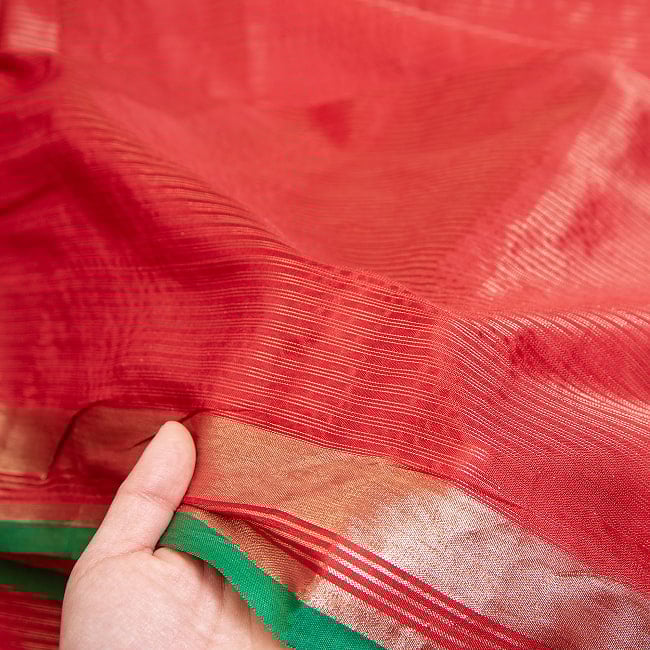 透け感素材　ゴールデンストライプの　オーガンジーサリー 10 - 生地の透け感はこんな感じです