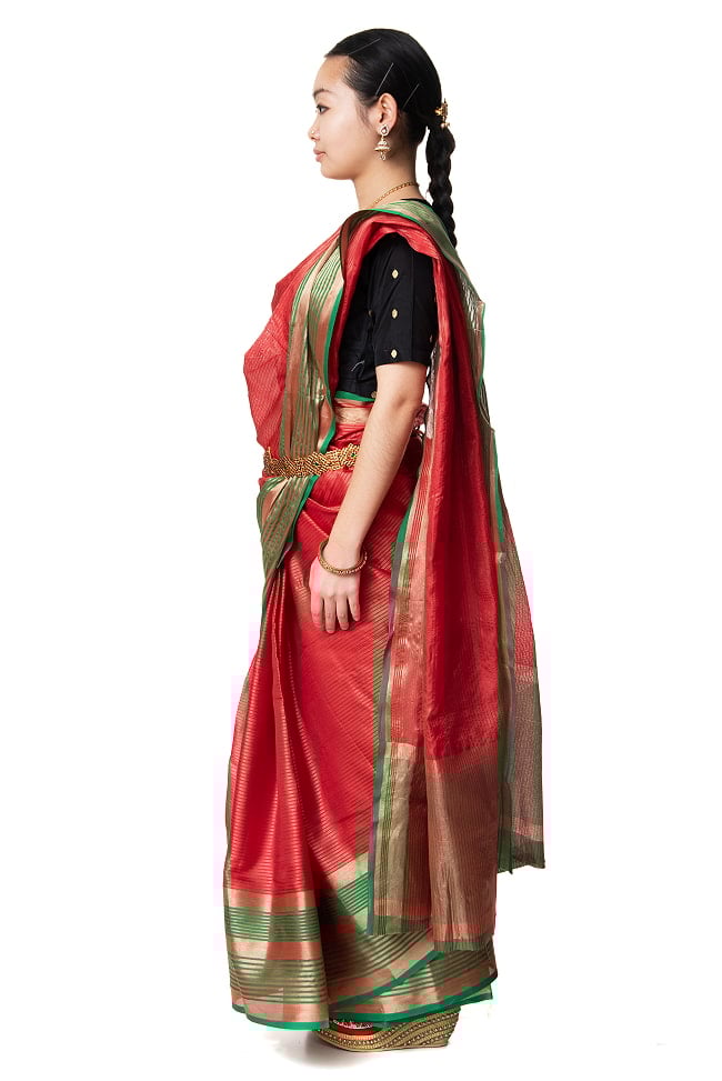 透け感素材　ゴールデンストライプの　オーガンジーサリー 3 - 真横から見てみました。