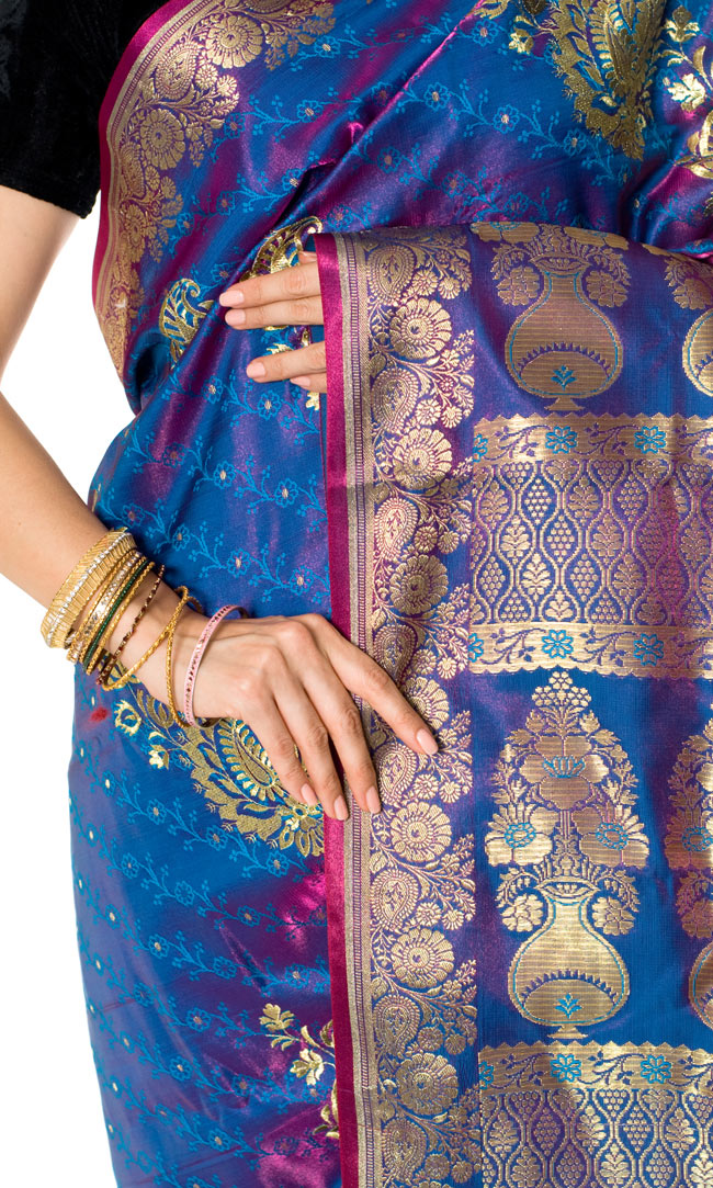 ベナレスのインドサリー【金糸刺繍】 青紫 の通販[送料無料