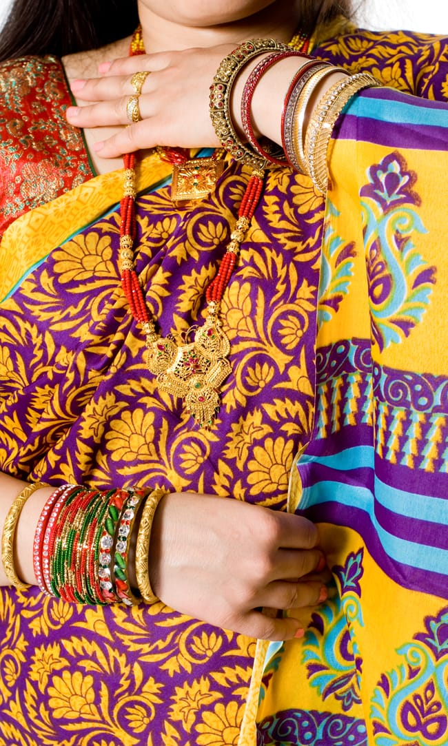 インドサリー【ペイズリー】 全4色 6 - 柄の一部をアップにしてみました。生地が柔らかいのでとても着心地が良いです。