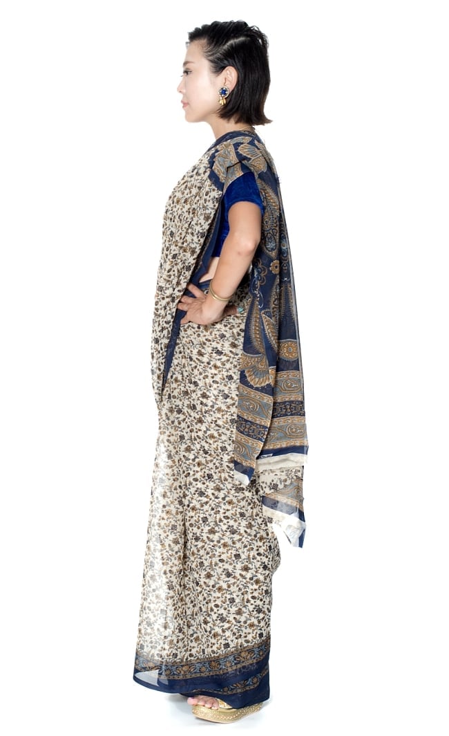 インドサリー【更紗・伝統柄】 2 - 横からの写真です