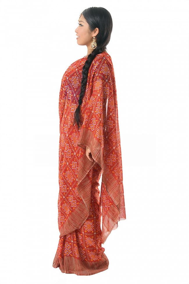 【選べる3着セット】【8色展開】インド伝統模様バンディニプリントのインドサリー 2 - 違う角度から見てみました。