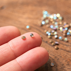 ダイヤカットのグラスビーズ [約3mmオーロラ-50g] - サブ4