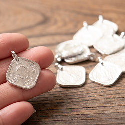 インドの古いコイン 5パイサのレプリカコインパーツセット [50g およそ10-20個程度] - サブ4