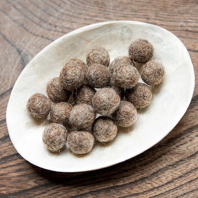 手作りのぬくもりがあたたかい ウールのフェルトボール10mmの選択用写真