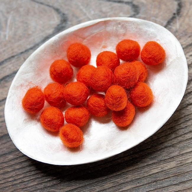 手作りのぬくもりがあたたかい ウールのフェルトボール10mmの選択用写真