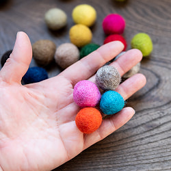 手作りのぬくもりがあたたかい　ウールのフェルトボール20mm - サブ3