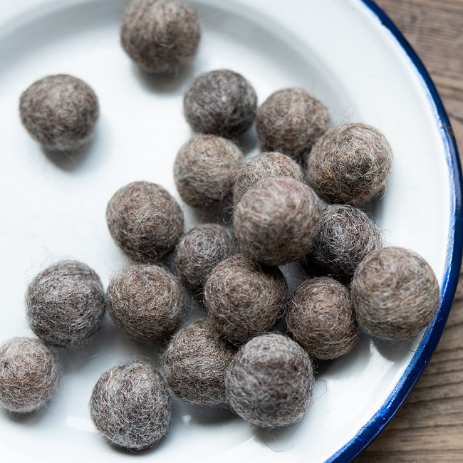 手作りのぬくもりがあたたかい ウールのフェルトボール20mmの選択用写真