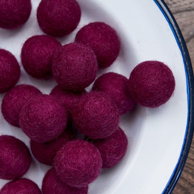 手作りのぬくもりがあたたかい ウールのフェルトボール25mmの選択用写真