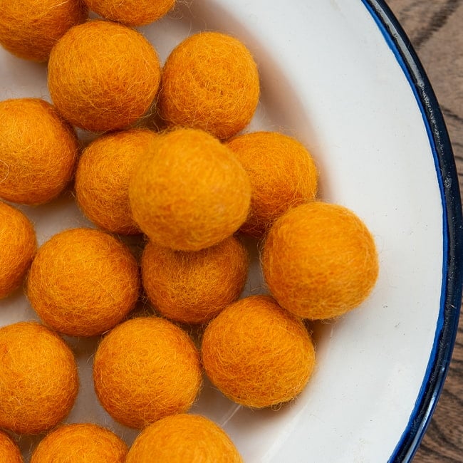 手作りのぬくもりがあたたかい ウールのフェルトボール25mmの選択用写真