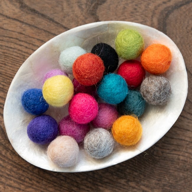 手作りのぬくもりがあたたかい ウールのフェルトボール15mmの選択用写真