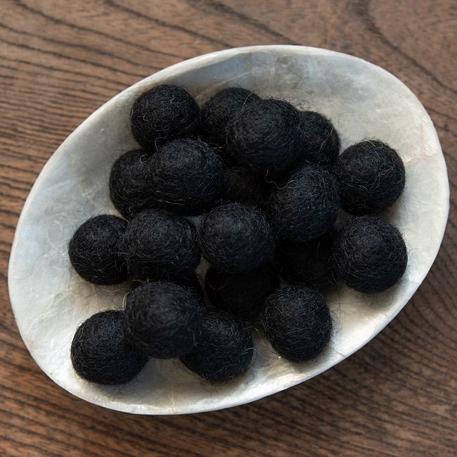 手作りのぬくもりがあたたかい ウールのフェルトボール15mmの選択用写真