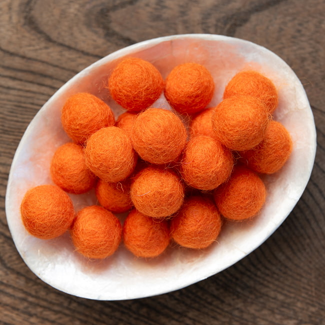 手作りのぬくもりがあたたかい ウールのフェルトボール15mmの選択用写真