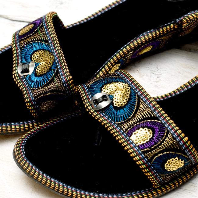 インドのスパンコール刺繍サンダル の通販 - TIRAKITA.COM