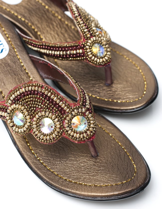 インドのジュエルサンダル 3 - キラキラした飾りが気分を盛り上げます!