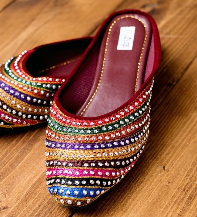 インドのカラフル刺繍スリッパサンダル 2 - 拡大写真です