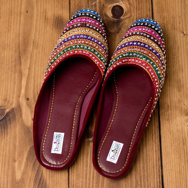 インドのカラフル刺繍スリッパサンダル 6 - 上からの写真です