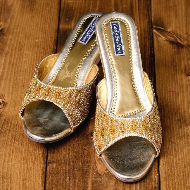 ゴージャスラインストーンのウェッジソールサンダルの写真ウェッジソール,ミュール,美脚,長足,チャッパル,サンダル,靴,インド サンダル,夏,サンダル レディース