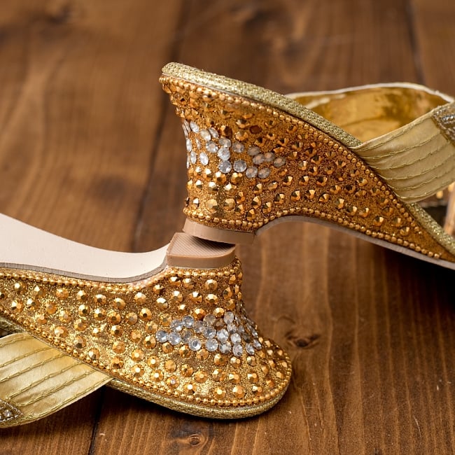 ビジューとラインストーンのマハラニミュール 5 - 踵の部分です