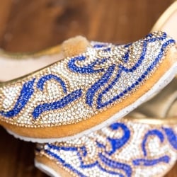 ゴージャス　ラインストーンのマハラニフラットシューズ - サブ4
