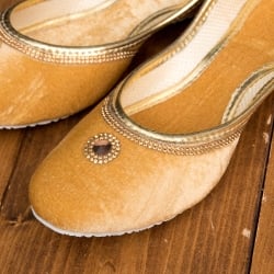 ゴージャス　ベルベットのマハラニフラットシューズ - サブ3