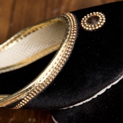 ゴージャス　ベルベットのマハラニフラットシューズ - サブ4