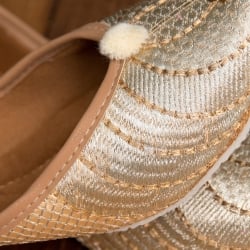 ゴージャス刺繍のマハラニフラットシューズ - サブ4