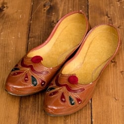 インドのマハラニ　レザーフラットシューズ - サブ2
