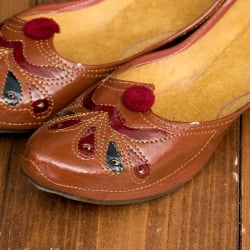 インドのマハラニ　レザーフラットシューズ - サブ3