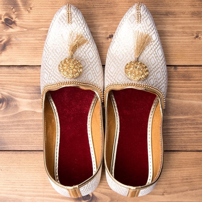 男性用宮廷靴 - モジャリホワイト 6 - 上からの写真です。