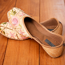 ゴージャス刺繍のマハラニフラットシューズ - サブ5