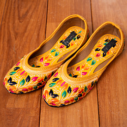 ゴージャス刺繍のマハラニフラットシューズ - サブ2