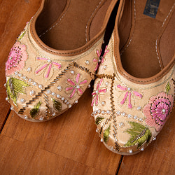 ゴージャス刺繍のマハラニフラットシューズ - サブ5