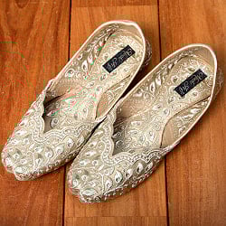 ゴージャス刺繍のマハラニフラットシューズ - サブ2
